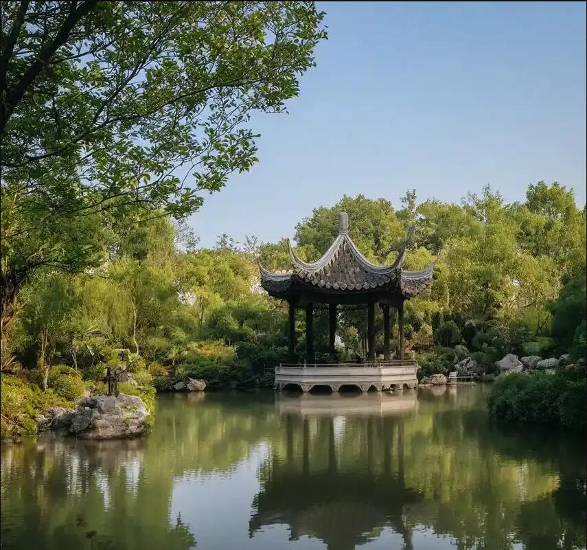 肇庆端州雨真房地产有限公司